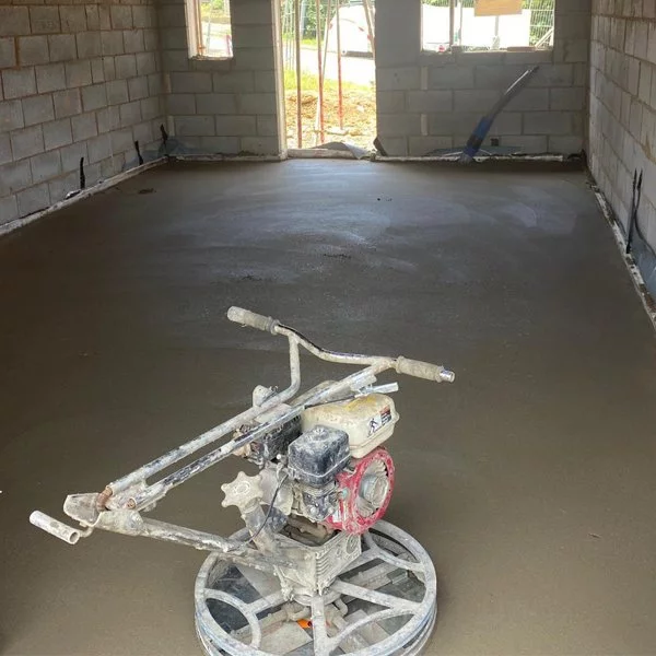 RKND - Homepage - Services - Screeding